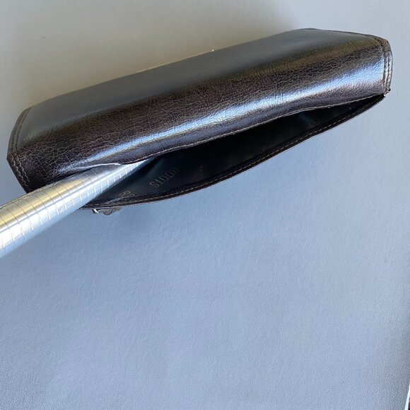 Roots Vergan Leather Brown Slim Women's Wallet - Picture 3 of 9